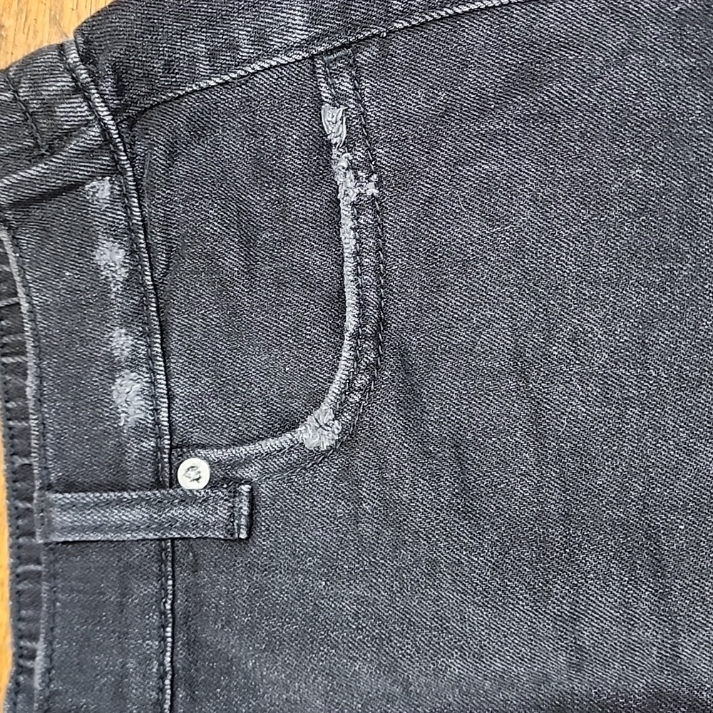 🖤NWT🖤 Aerie Cut Off Raw Edge Frayed Distressed Black Denim Shorts - Picture 6 of 11